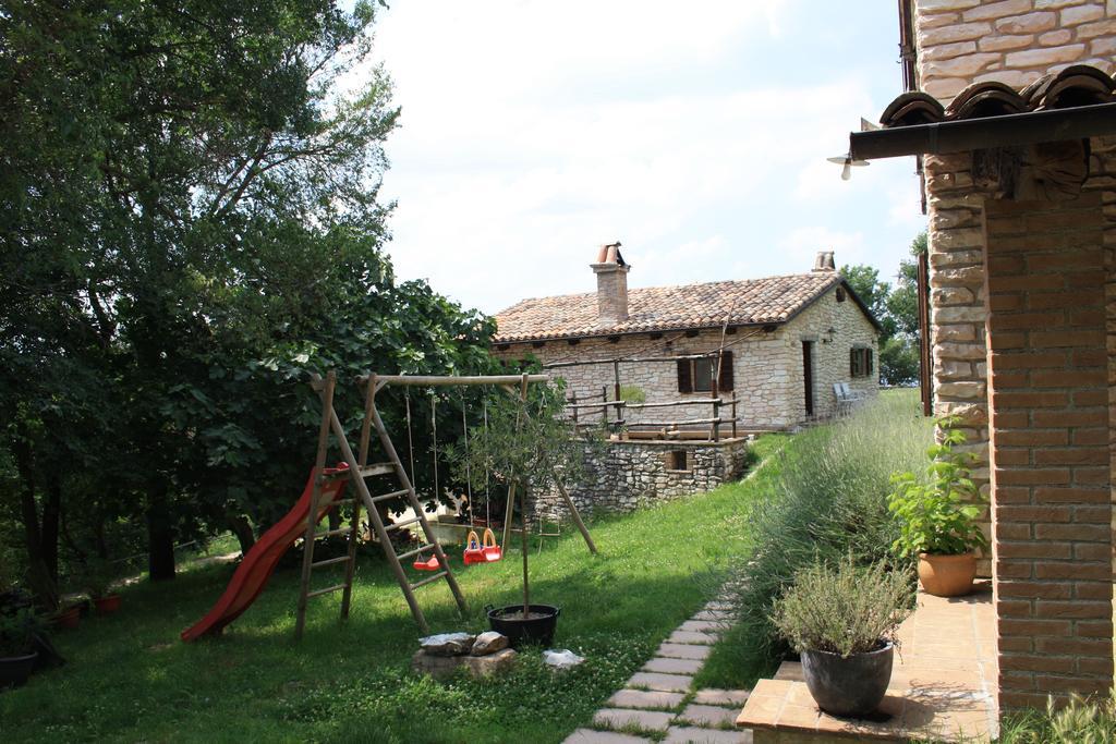Agriturismo Valdifiori Sassoferrato Екстер'єр фото