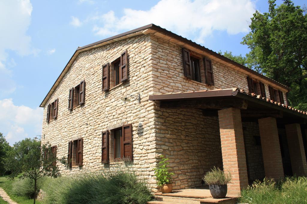 Agriturismo Valdifiori Sassoferrato Екстер'єр фото