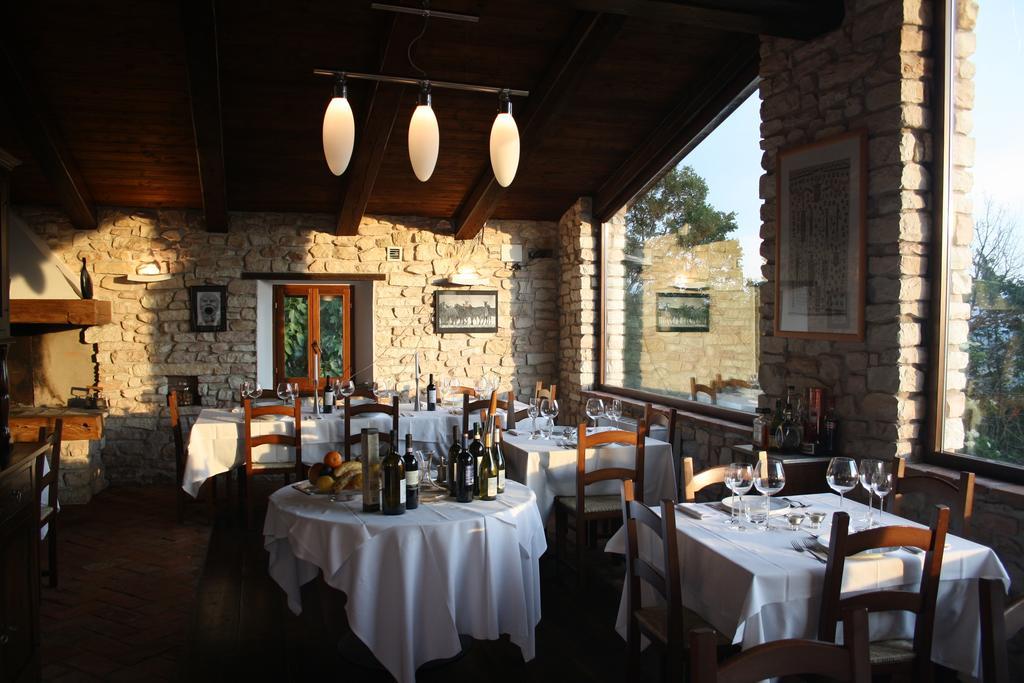 Agriturismo Valdifiori Sassoferrato Екстер'єр фото